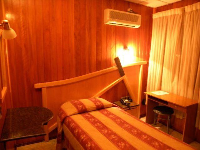 Hotel Real Флорида Екстер'єр фото